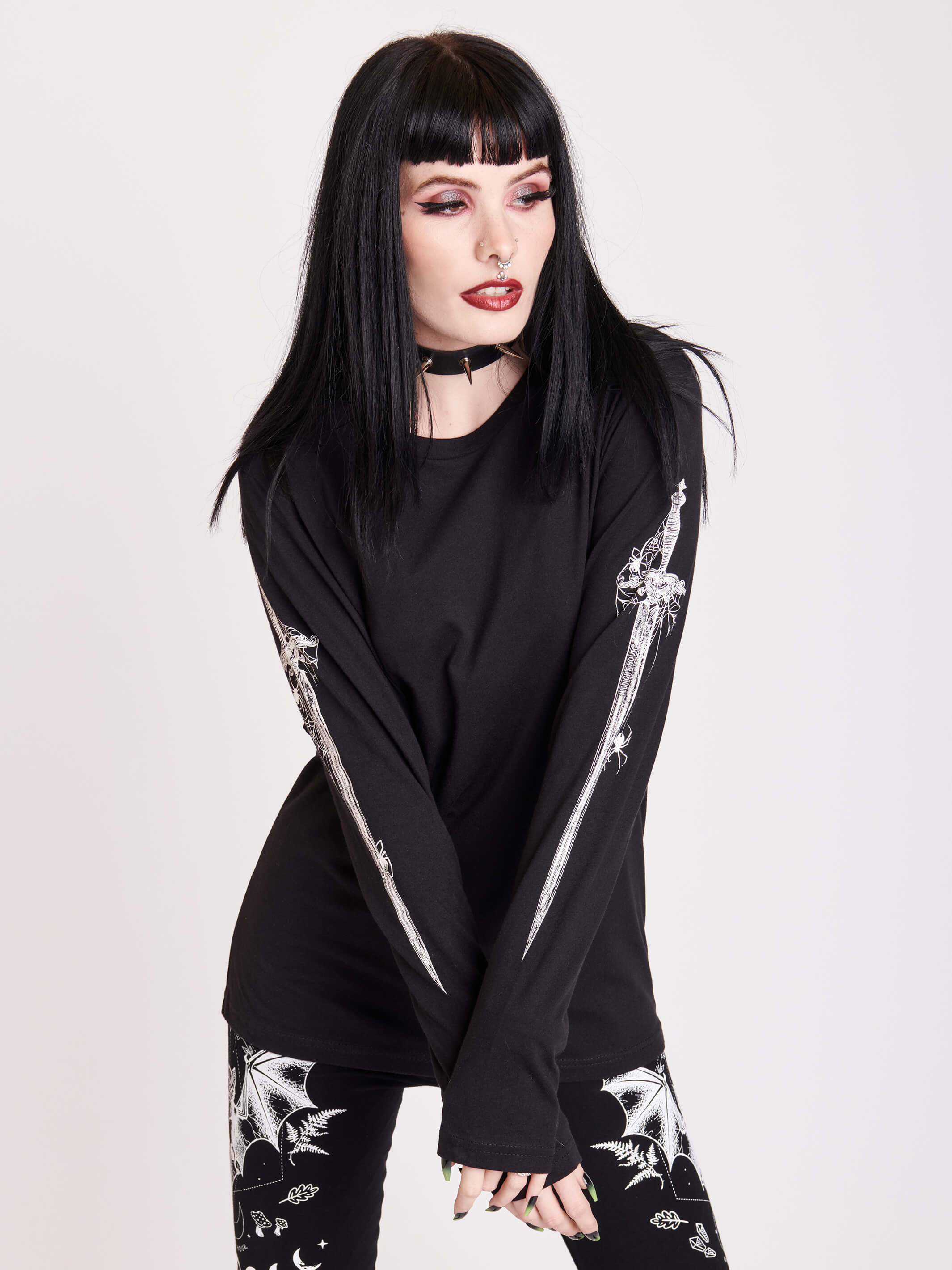 Dagger Long Sleeve T-shirt - Image 6